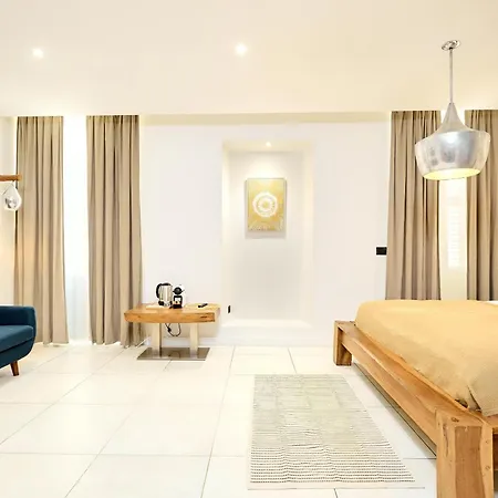 Alma Apartment